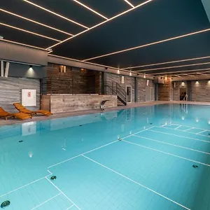 Apartament Lux Kasprowicza Z Basenem Silownia, Kołobrzeg